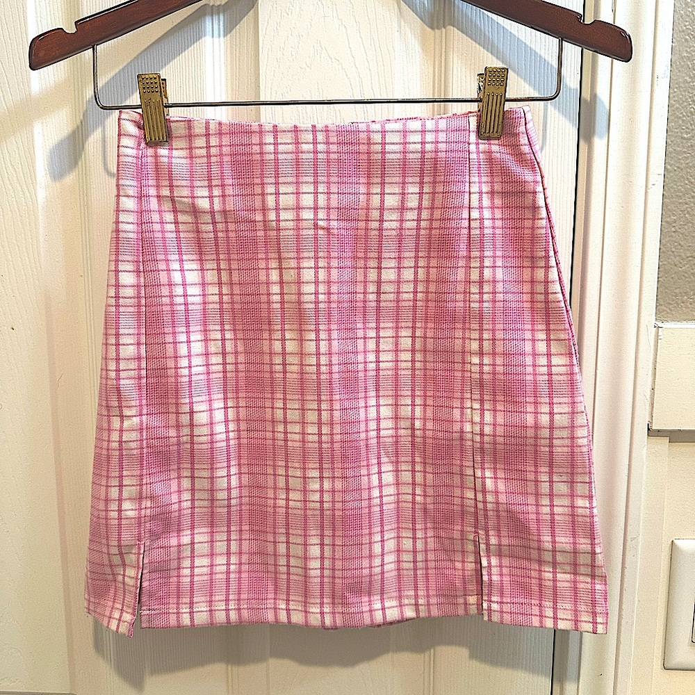 Brandi Melville skirt